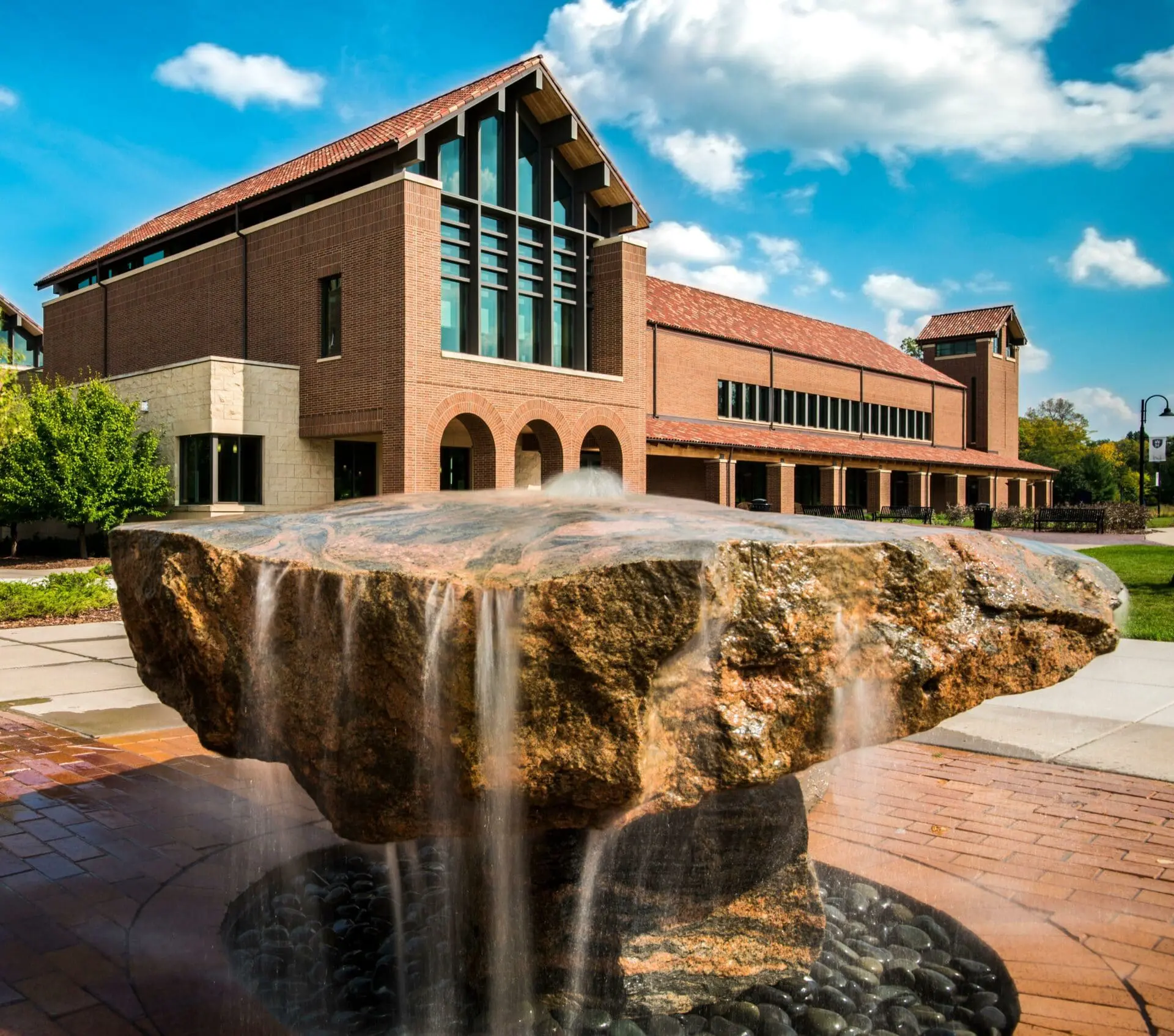 University of Northwestern - Saint Paul
